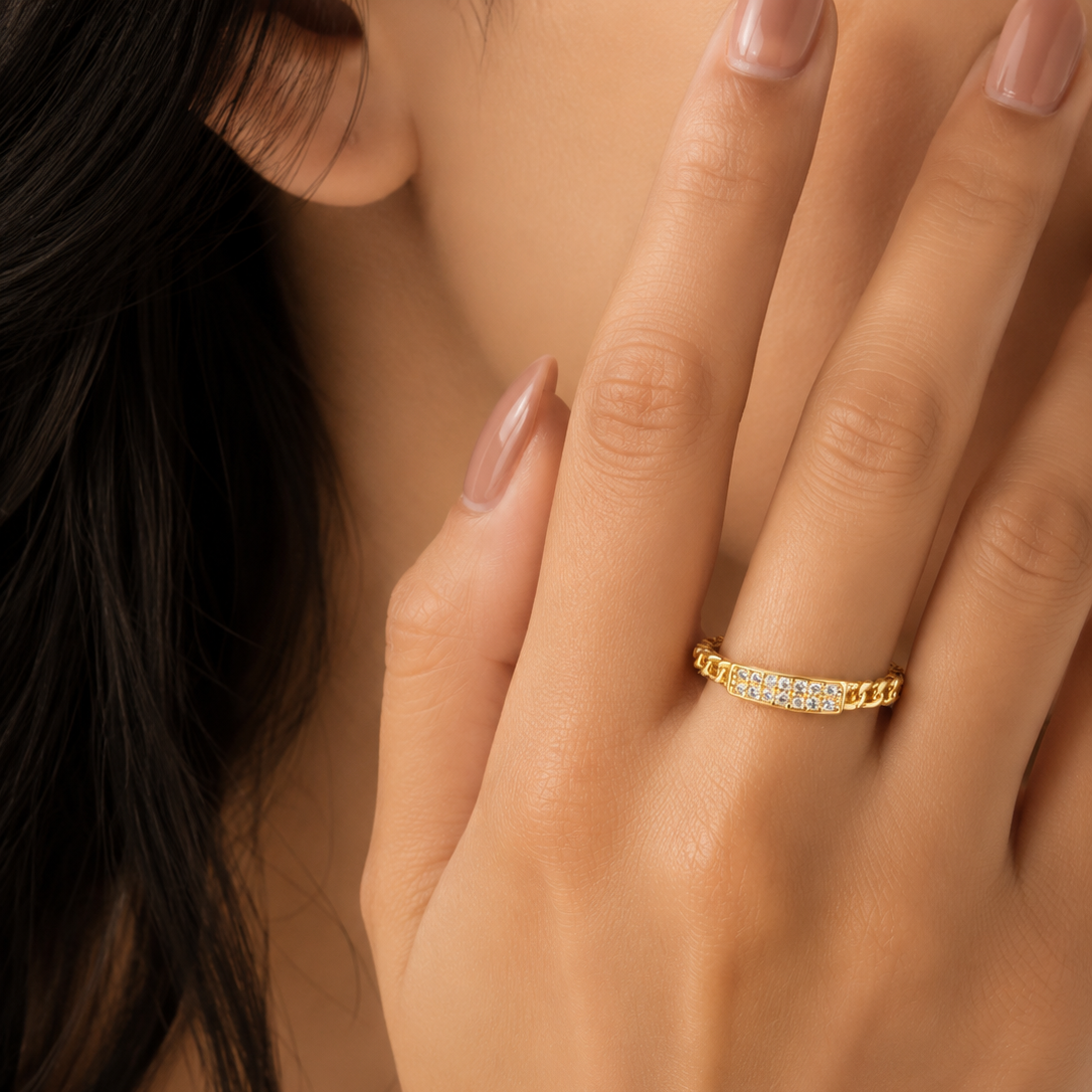 Celeste Crystal Link Ring